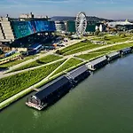 New Port - Hotel na Wiśle